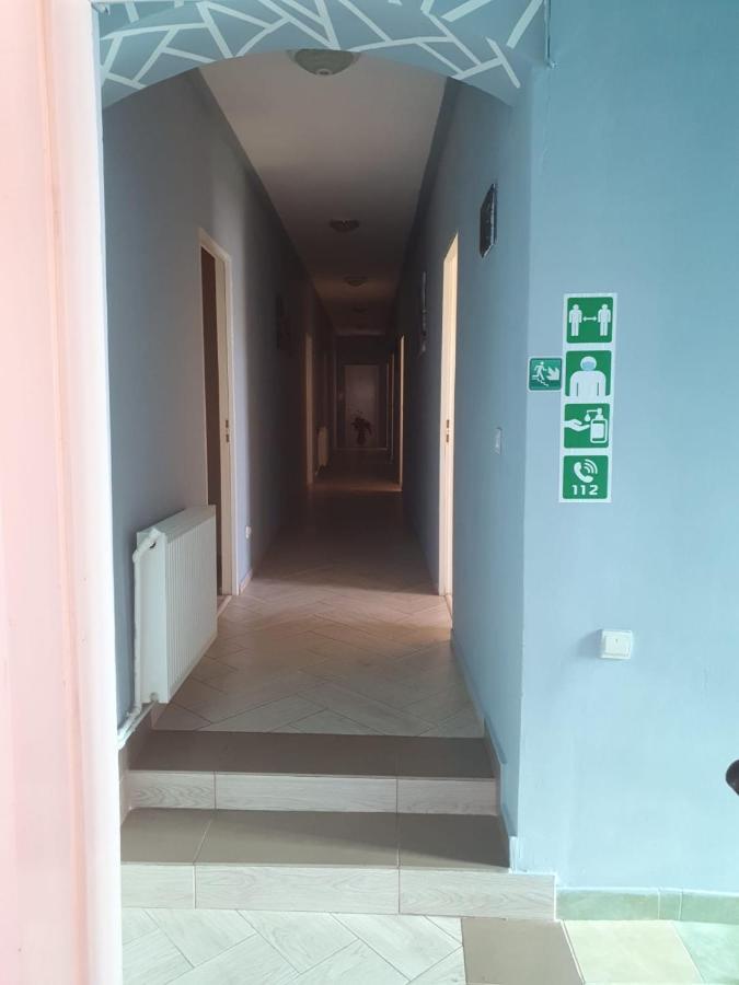 Relax Haus Hunedoara Exterior photo
